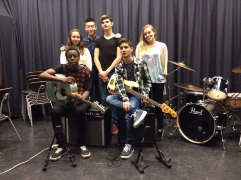 The 11 grade band consisting of Marko, Aaron, Jamin, Leandro, and Alexandra.