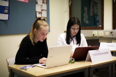 SISMUN - Heated Discussions in the UN Women's Committee